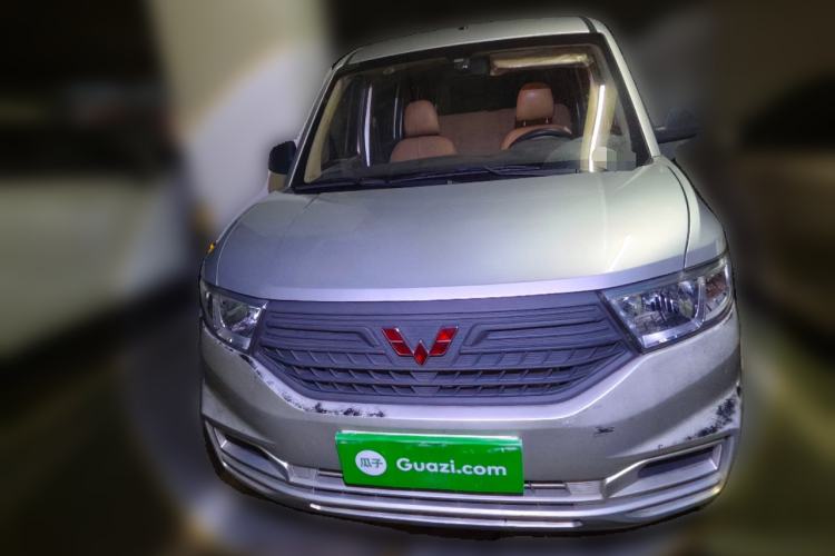 Used Wuling Hongguang V 2019 1.5L Jingqu Version China VI LAR Front