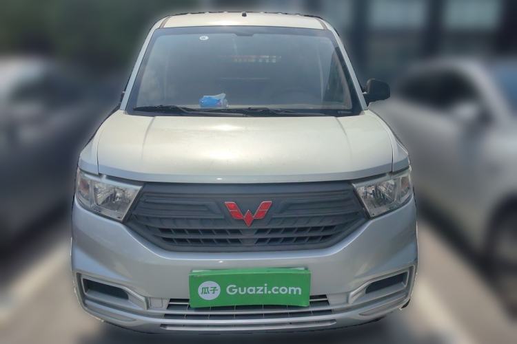 Used Wuling Hongguang V 2019 1.5L Jingqu Version China VI LAR Front