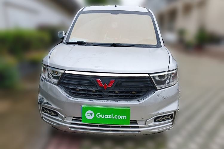 Used Wuling Hongguang V 2019 1.5L Jingqu Edition Sealed-Window Vehicle China VI LAR Front