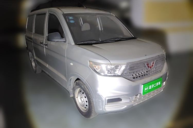 Used Wuling Hongguang V 2019 1.5L Jingqu Version China VI LAR Front Right 45 Deg