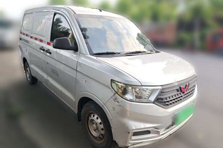 Used Wuling Hongguang V 2019 1.5L Base Window-Sealed Vehicle China VI LAR Front Right 45 Deg