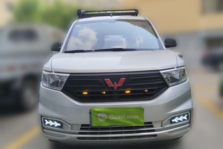 Used Wuling Hongguang V 2019 1.5L Jingqu Edition Sealed-Window Vehicle China VI LAR Front