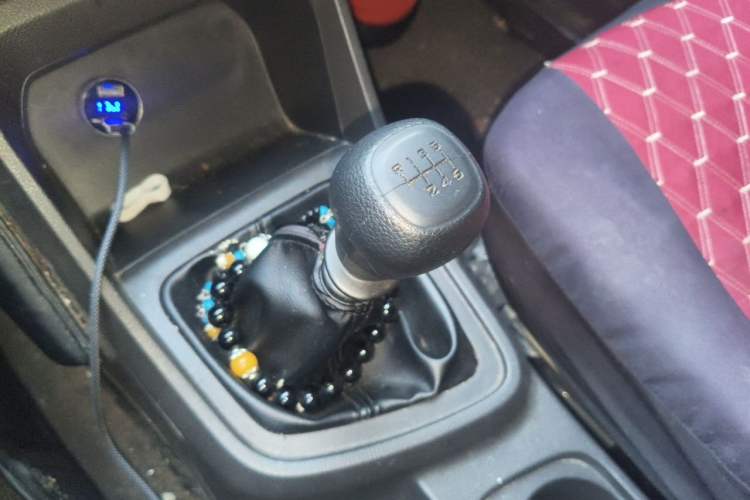 Used Wuling Hongguang V 2019 1.5L Enjoyment Version China VI LAR Gear Lever