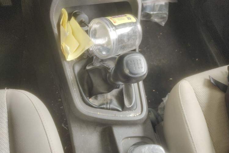 Used Wuling Hongguang V 2019 1.5L Enjoyment Version China VI LAR Gear Lever