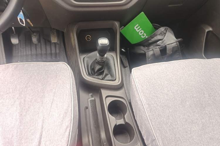 Used Wuling Hongguang V 2019 1.5L Jingqu Version China VI LAR Gear Lever