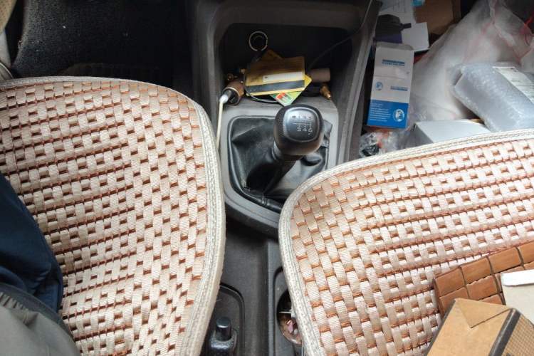 Used Wuling Hongguang V 2019 1.5L Base Version China VI LAR Gear Lever
