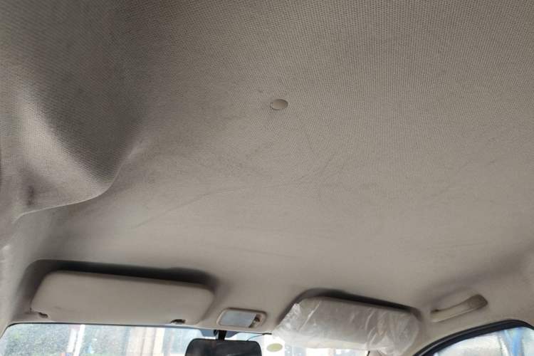 Used Wuling Hongguang V 2019 1.5L Jingqu Version China VI LAR Headliner