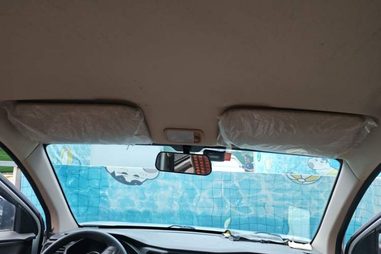Used Wuling Hongguang V 2019 1.5L Base Version China VI LAR Headliner