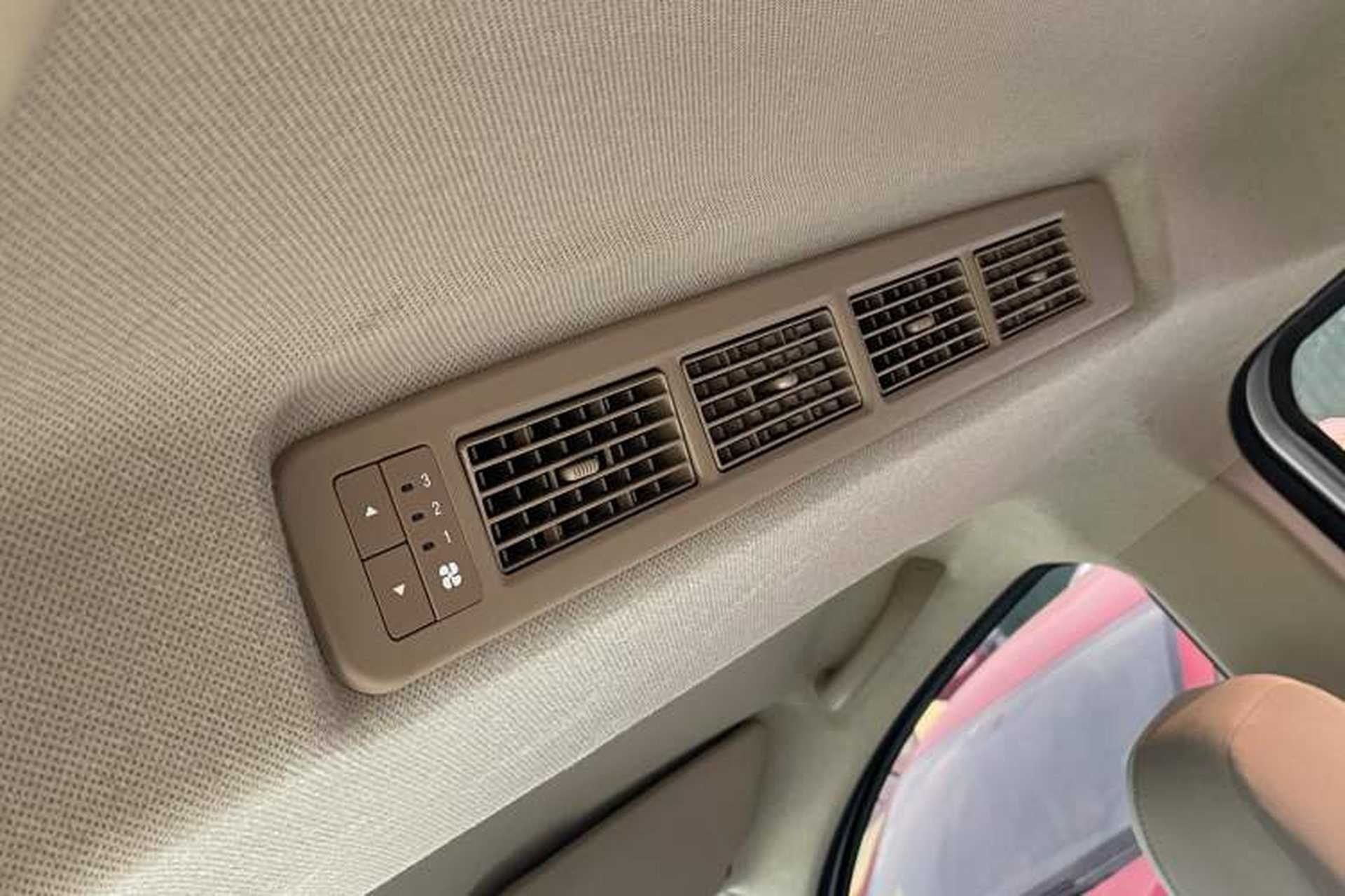 Used Wuling Hongguang V 2019 1.5L Enjoyment Version China VI LAR Headliner