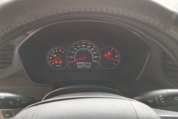Used Wuling Hongguang V 2019 1.5L Enjoyment Version China VI LAR Instrument Cluster
