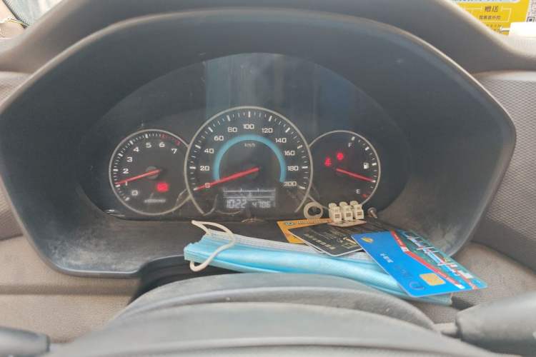 Used Wuling Hongguang V 2019 1.5L Standard Version China VI LAR Instrument Cluster
