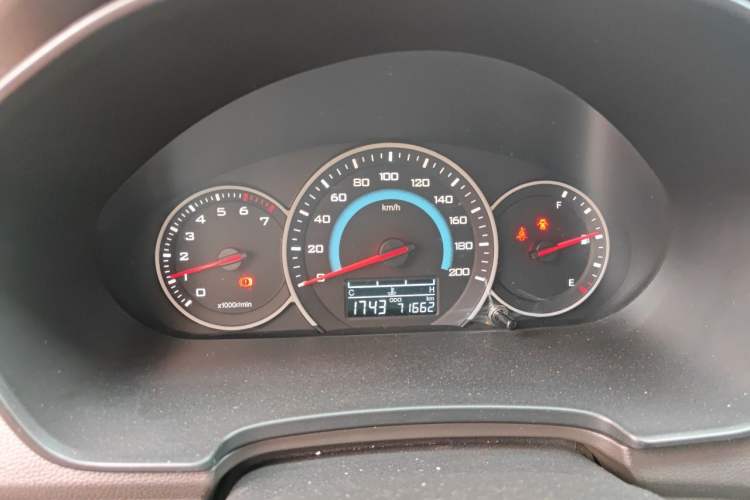Used Wuling Hongguang V 2019 1.5L Jingqu Version China VI LAR Instrument Cluster