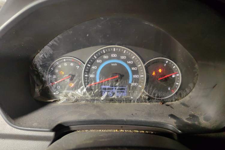Used Wuling Hongguang V 2019 1.5L Enjoyment Version China VI LAR Instrument Cluster