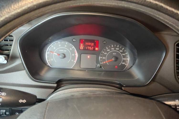 Used Wuling Hongguang V 2019 1.5L Jingqu Version China VI LAR Instrument Cluster