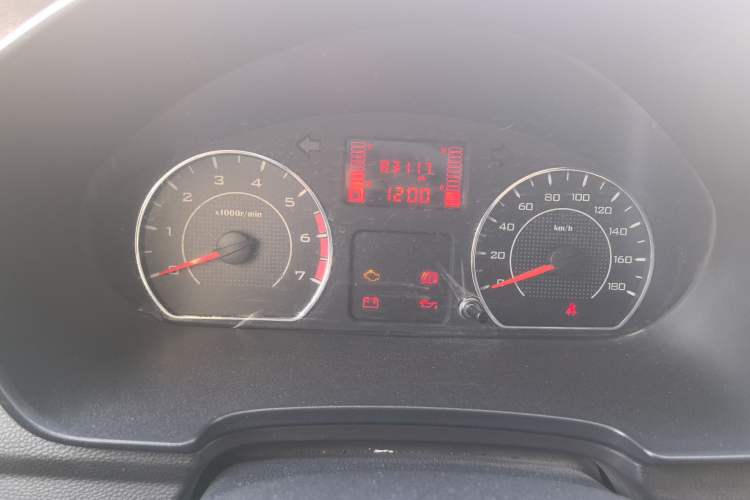 Used Wuling Hongguang V 2019 1.5L Base Window-Sealed Vehicle China VI LAR Instrument Cluster