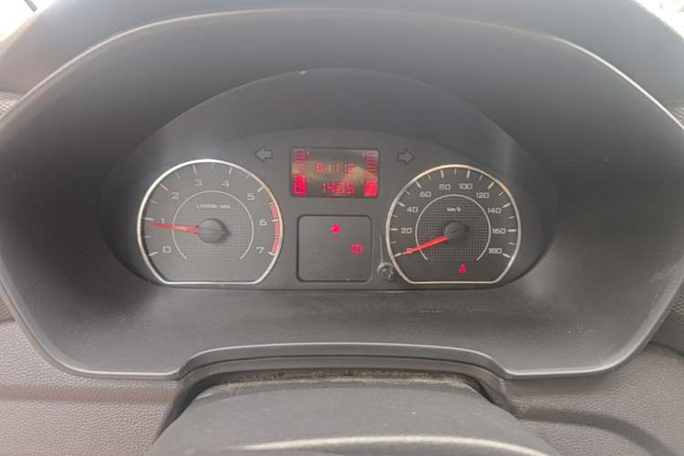Used Wuling Hongguang V 2019 1.5L Jingqu Version China VI LAR Instrument Cluster
