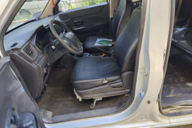 Used Wuling Hongguang V 2019 1.5L Standard Version L2B Left Front Seat