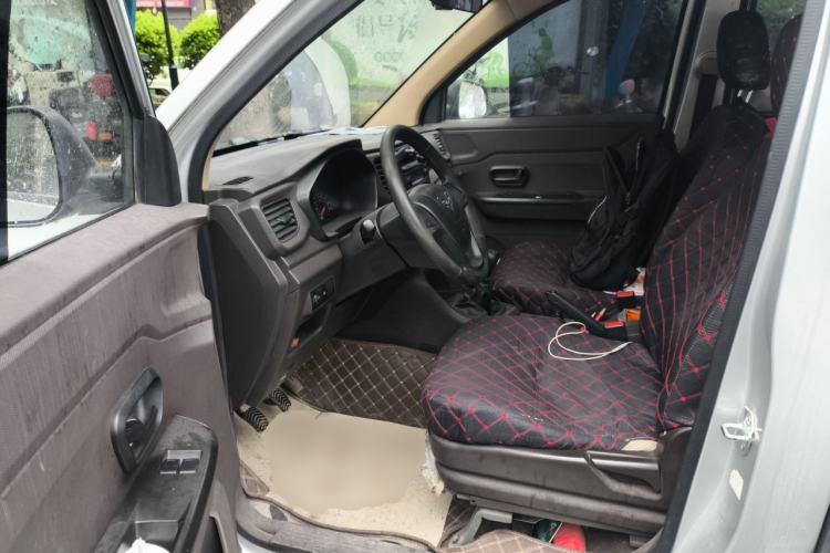 Used Wuling Hongguang V 2019 1.5L Base Version China VI LAR Left Front Seat