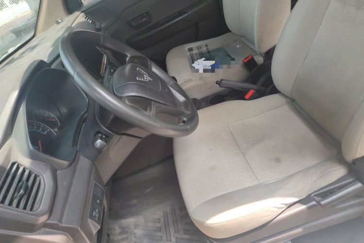 Used Wuling Hongguang V 2019 1.5L Standard Version China VI LAR Left Front Seat