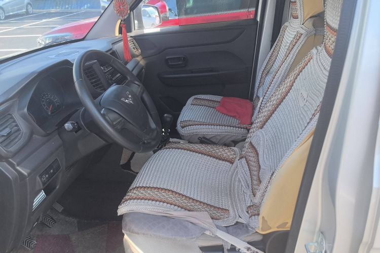 Used Wuling Hongguang V 2019 1.5L Base Window-Sealed Vehicle China VI LAR Left Front Seat