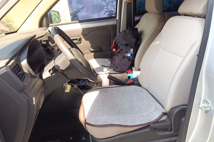 Used Wuling Hongguang V 2019 1.5L Base Version China VI LAR Left Front Seat