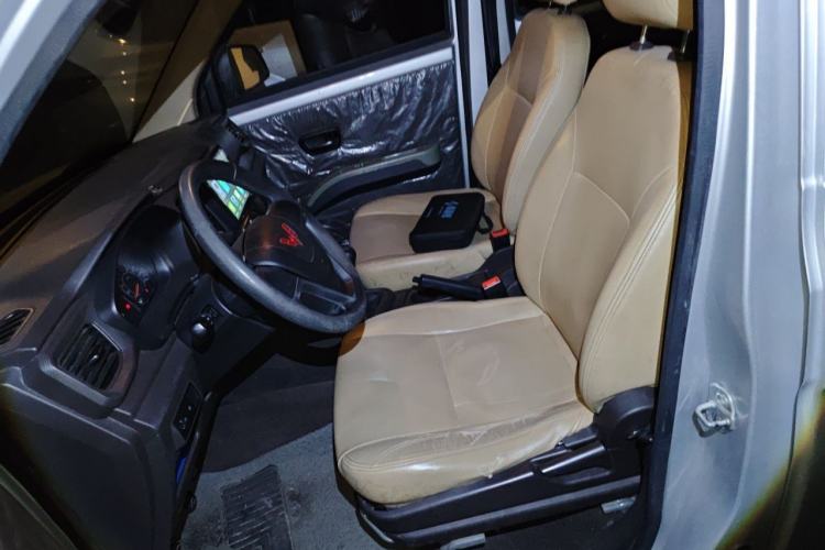 Used Wuling Hongguang V 2019 1.5L Jingqu Version China VI LAR Left Front Seat