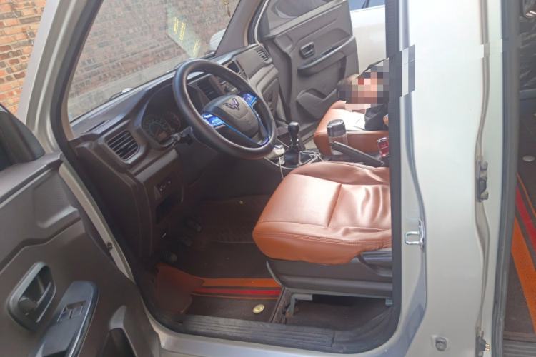 Used Wuling Hongguang V 2019 1.5L Enjoyment Version China VI LAR Left Front Seat