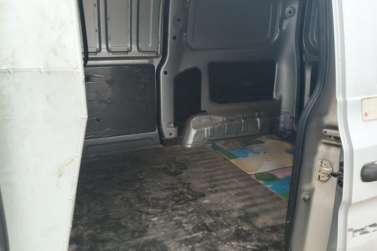 Used Wuling Hongguang V 2019 1.5L Jingqu Edition Sealed-Window Vehicle China VI LAR Left Rear Seat