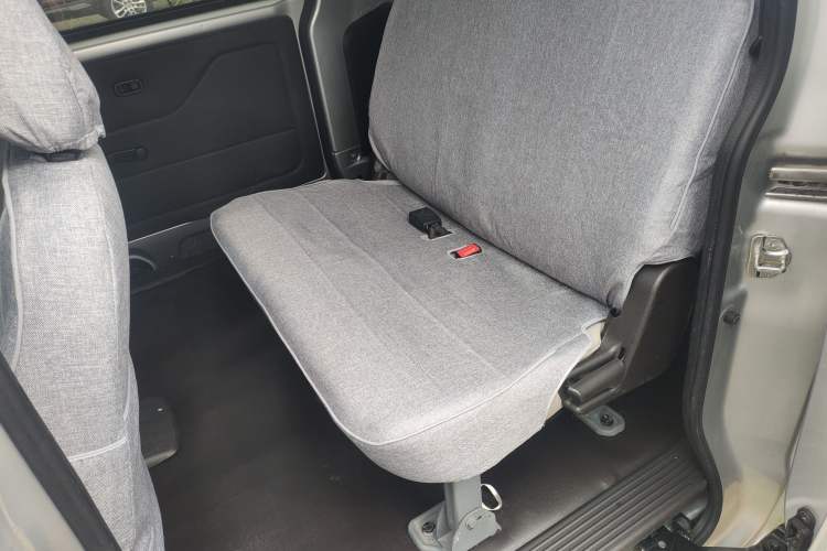 Used Wuling Hongguang V 2019 1.5L Base Version China VI LAR Left Rear Seat