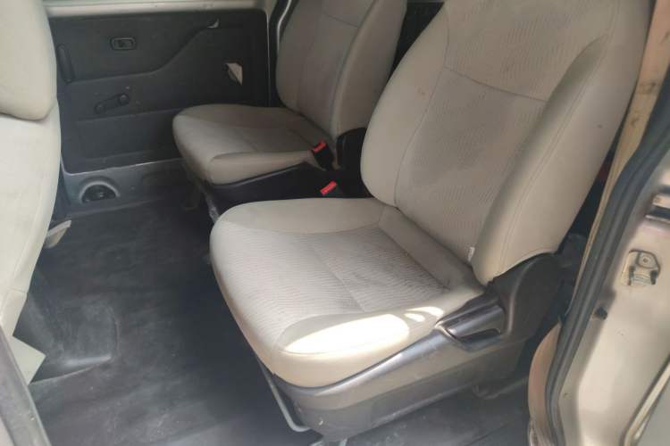 Used Wuling Hongguang V 2019 1.5L Standard Version China VI LAR Left Rear Seat