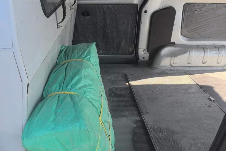 Used Wuling Hongguang V 2019 1.5L Base Window-Sealed Vehicle China VI LAR Left Rear Seat