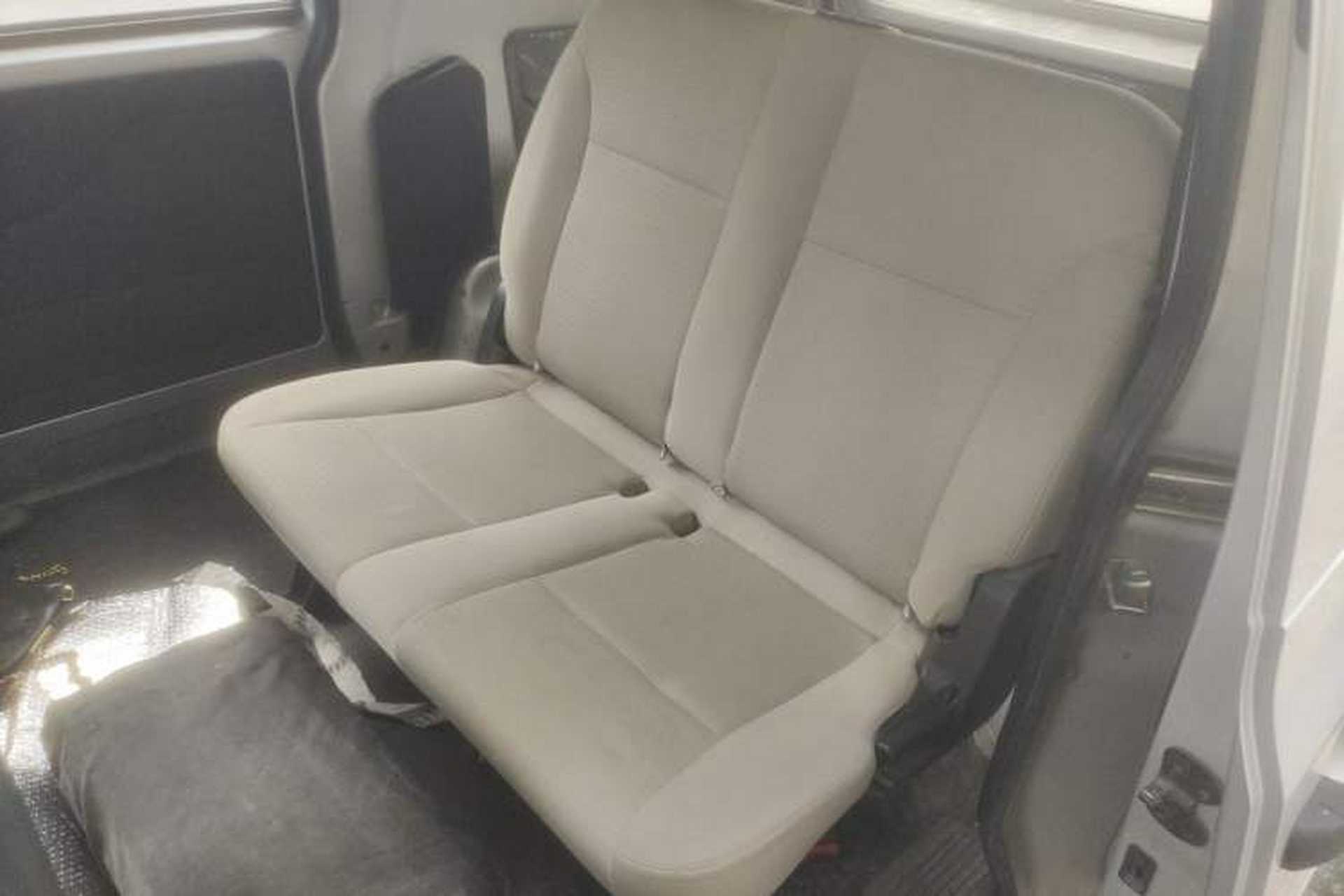 Used Wuling Hongguang V 2019 1.5L Enjoyment Version China VI LAR Left Rear Seat