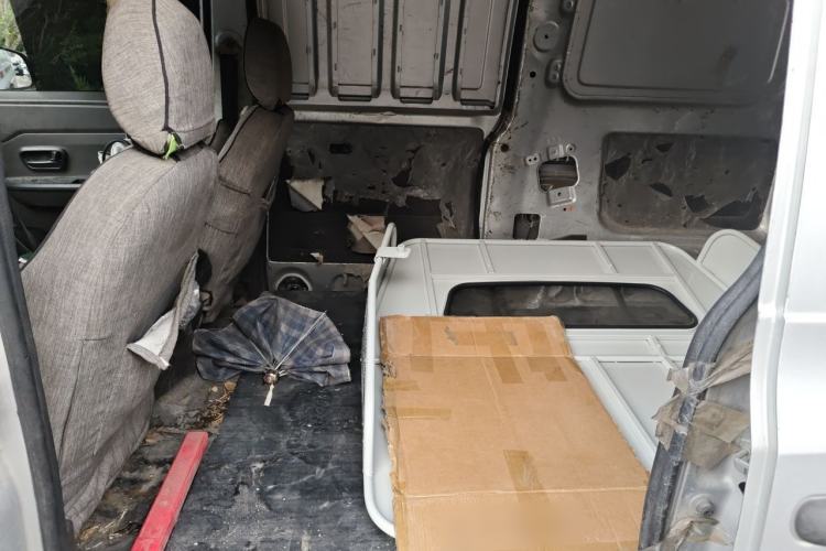 Used Wuling Hongguang V 2019 1.5L Base Window-Sealed Vehicle China VI LAR Left Rear Seat