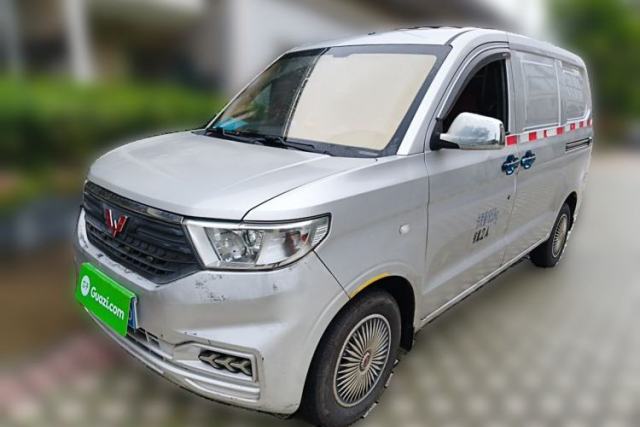 Used Wuling Hongguang V 2019 1.5L Jingqu Edition Sealed-Window Vehicle China VI LAR