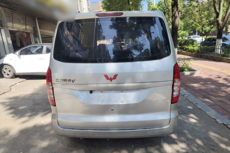 Used Wuling Hongguang V 2019 1.5L Standard Version L2B Rear