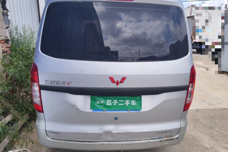 Used Wuling Hongguang V 2019 1.5L Base Version China VI LAR Rear