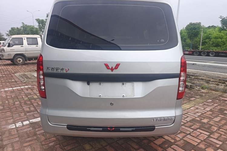 Used Wuling Hongguang V 2019 1.5L Jingqu Version China VI LAR Rear