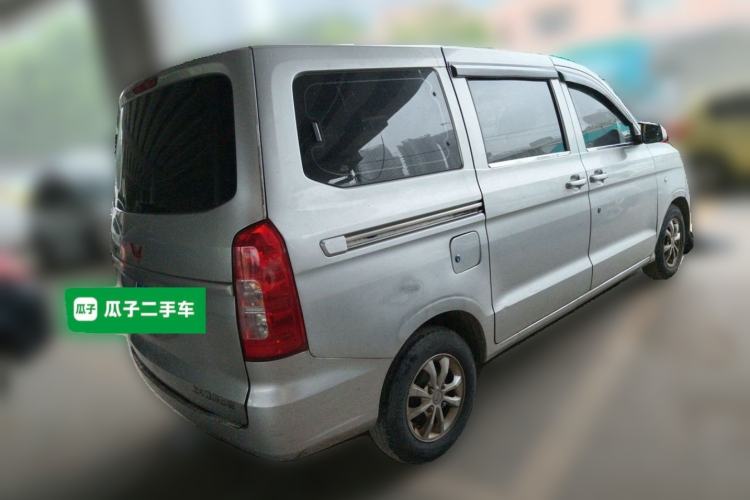 Used Wuling Hongguang V 2019 1.5L Enjoyment Version China VI LAR Rear Right 45 Deg