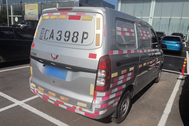 Used Wuling Hongguang V 2019 1.5L Base Window-Sealed Vehicle China VI LAR Rear Right 45 Deg