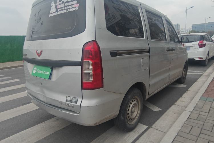 Used Wuling Hongguang V 2019 1.5L Jingqu Version China VI LAR Rear Right 45 Deg