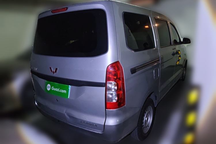 Used Wuling Hongguang V 2019 1.5L Jingqu Version China VI LAR Rear Right 45 Deg