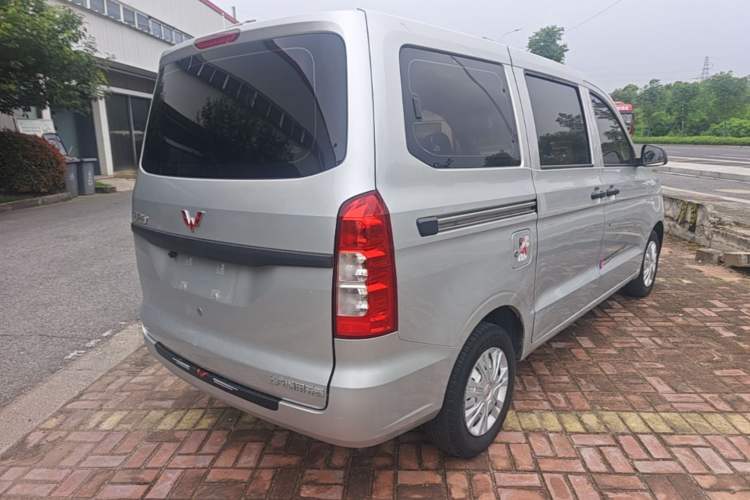 Used Wuling Hongguang V 2019 1.5L Jingqu Version China VI LAR Rear Right 45 Deg