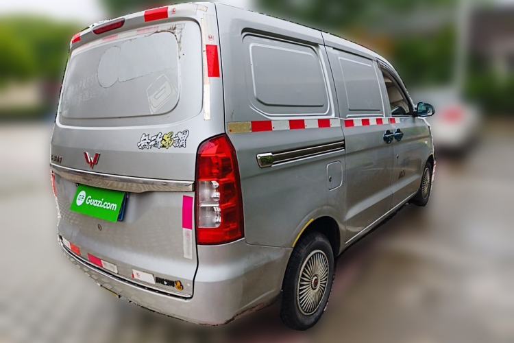 Used Wuling Hongguang V 2019 1.5L Jingqu Edition Sealed-Window Vehicle China VI LAR Rear Right 45 Deg