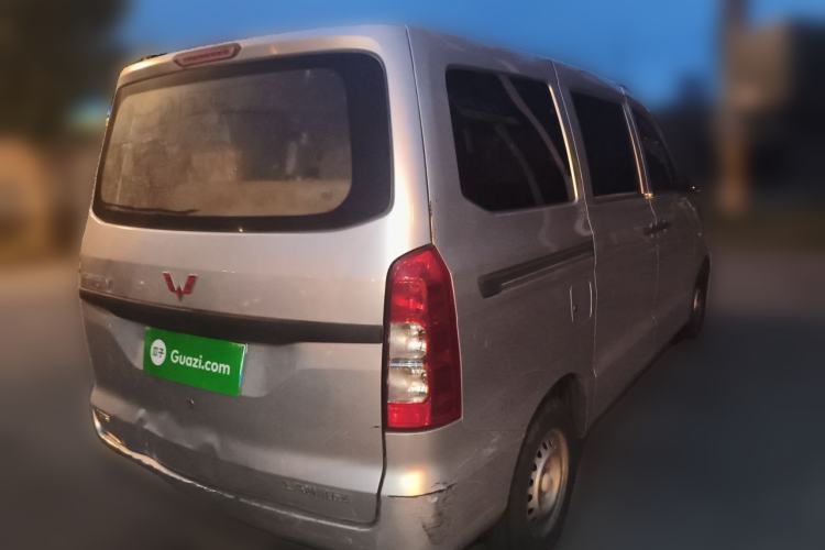 Used Wuling Hongguang V 2019 1.5L Jingqu Version China VI LAR Rear Right 45 Deg
