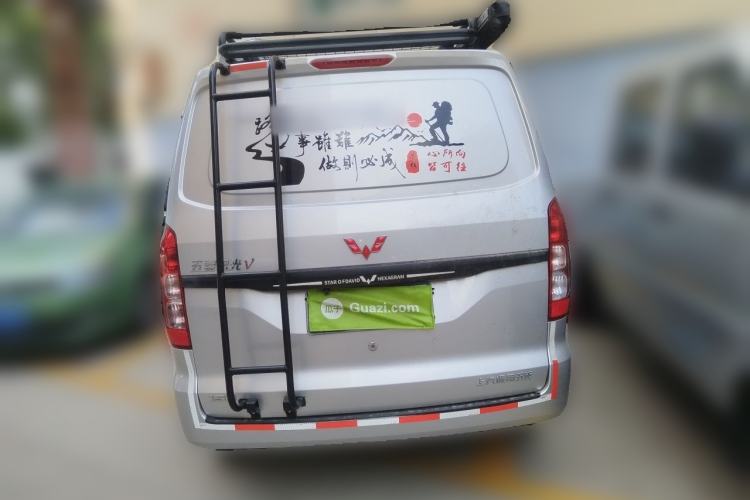 Used Wuling Hongguang V 2019 1.5L Jingqu Edition Sealed-Window Vehicle China VI LAR Rear