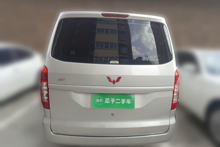 Used Wuling Hongguang V 2019 1.5L Enjoyment Version China VI LAR Rear