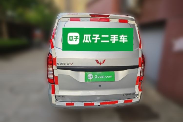 Used Wuling Hongguang V 2019 1.5L Jingqu Edition Sealed-Window Vehicle China VI LAR Rear