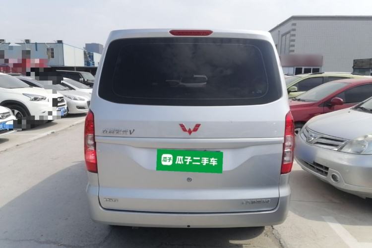 Used Wuling Hongguang V 2019 1.5L Enjoyment Version China VI LAR Rear