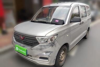 Used Wuling Hongguang V 2019 1.5L Base Version China VI LAR