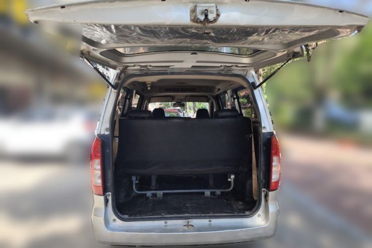 Used Wuling Hongguang V 2019 1.5L Standard Version L2B Trunk